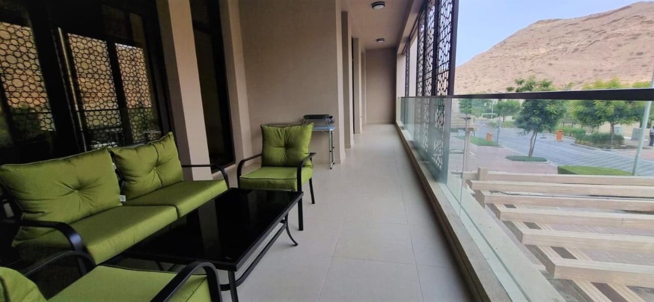 One 2Bhk Elegant Apartment In Muscat Bay 03 Extérieur photo