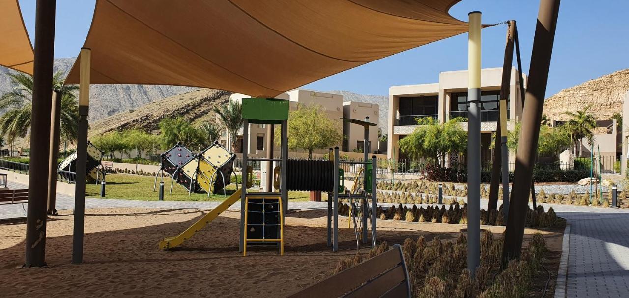 One 2Bhk Elegant Apartment In Muscat Bay 03 Extérieur photo